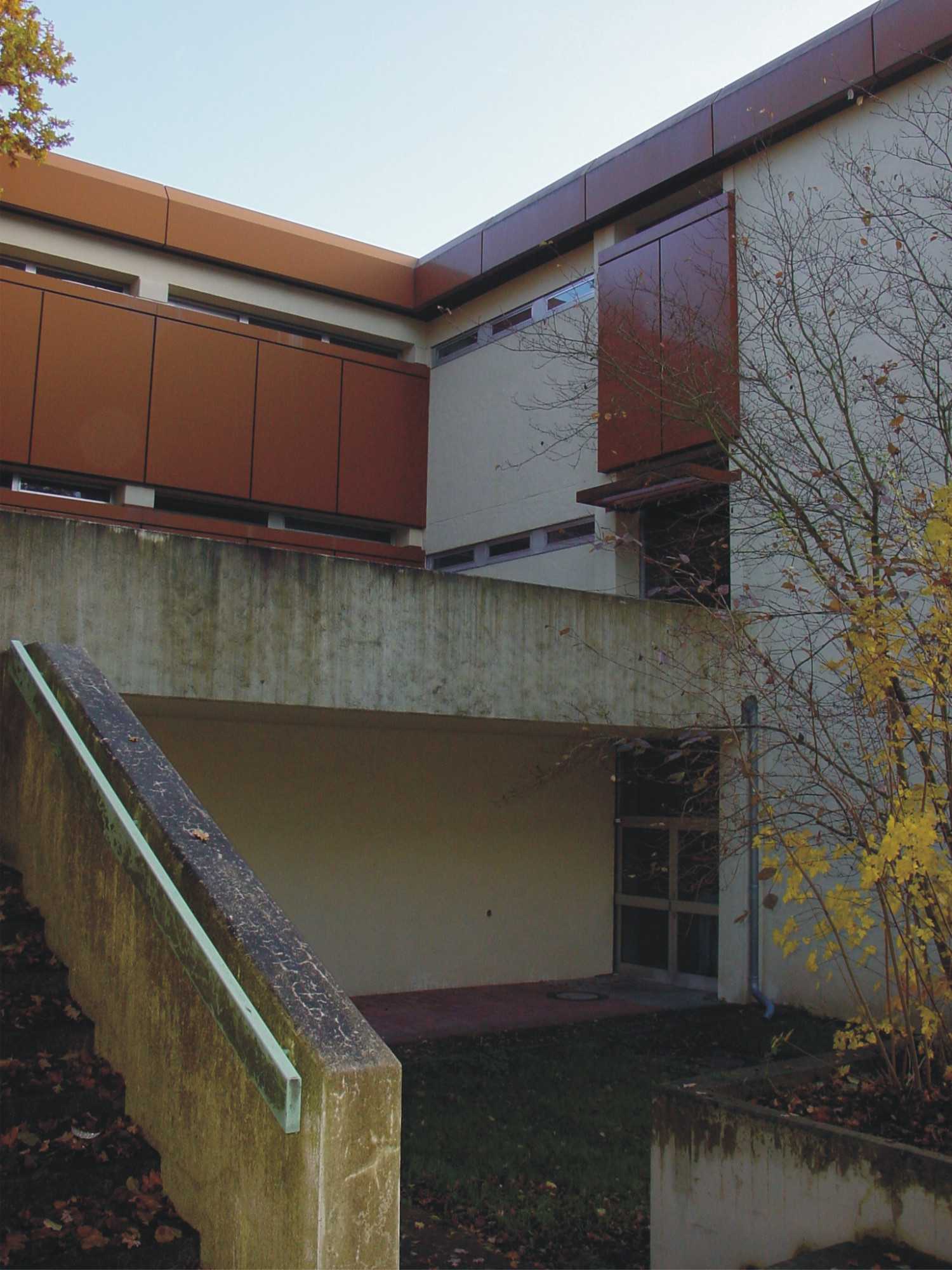 Ansicht Bestand - Geplante Lage der Fluchttreppe bei Gebäude E